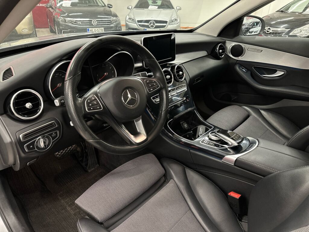 Mercedes-Benz C 2018 Harmaa