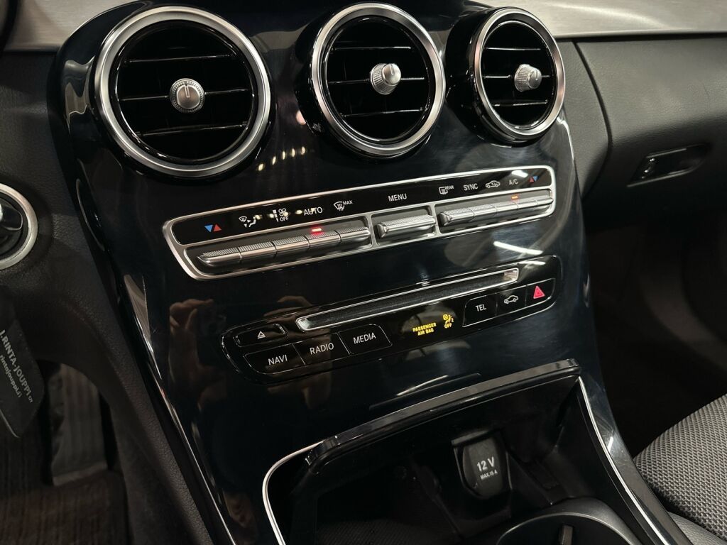 Mercedes-Benz C 2018 Harmaa