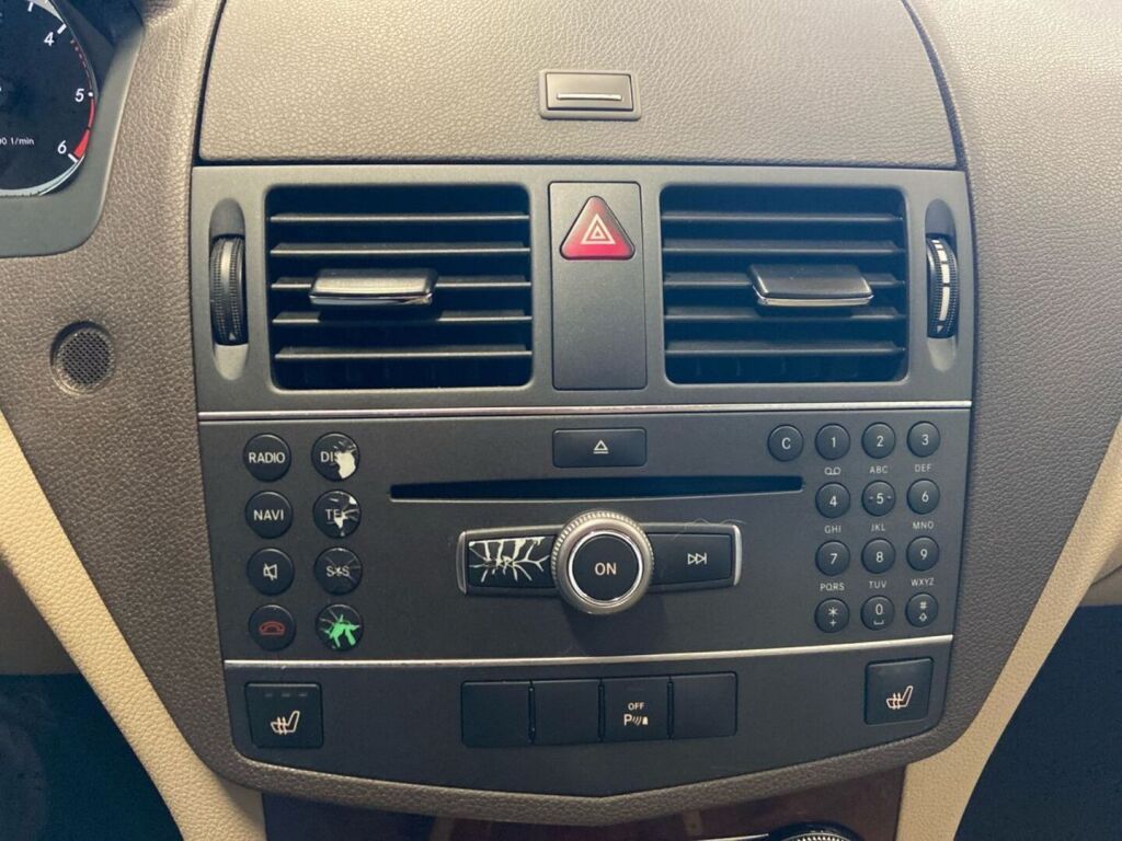 Mercedes-Benz C 2010 Valkoinen