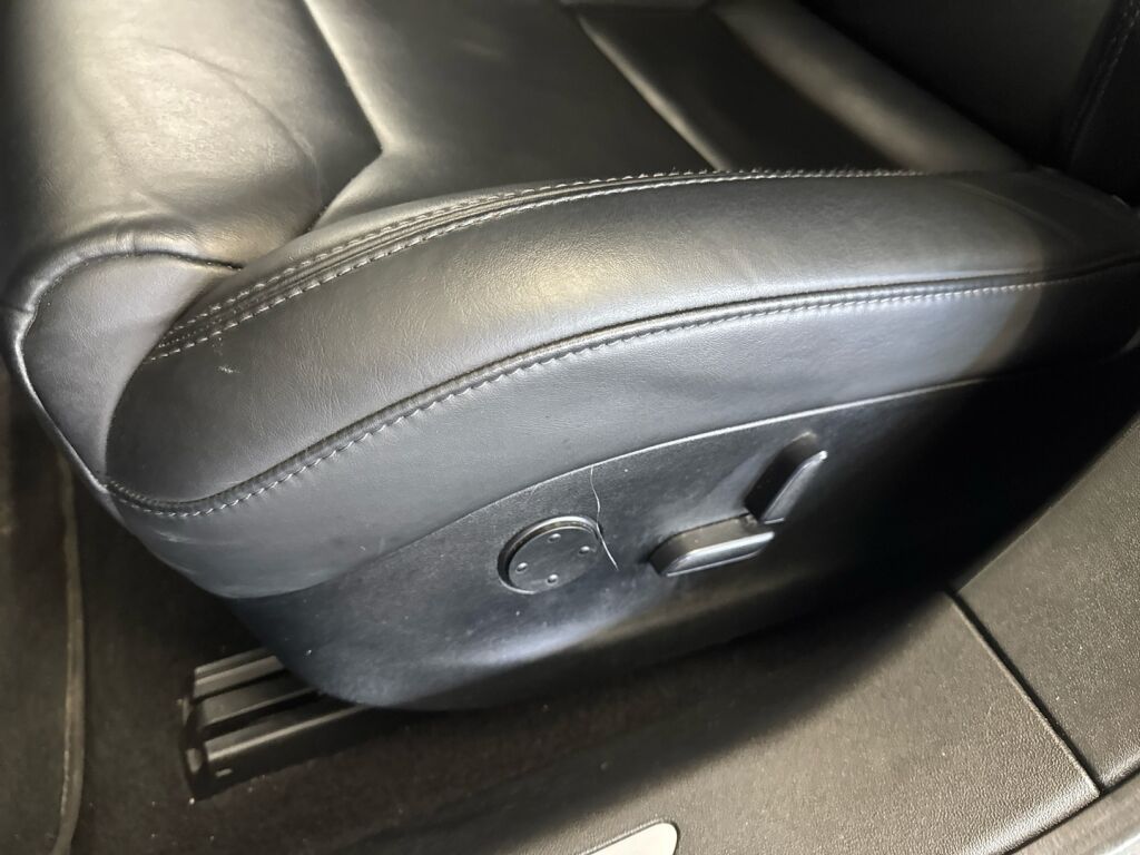 Tesla Model S 2019 Musta