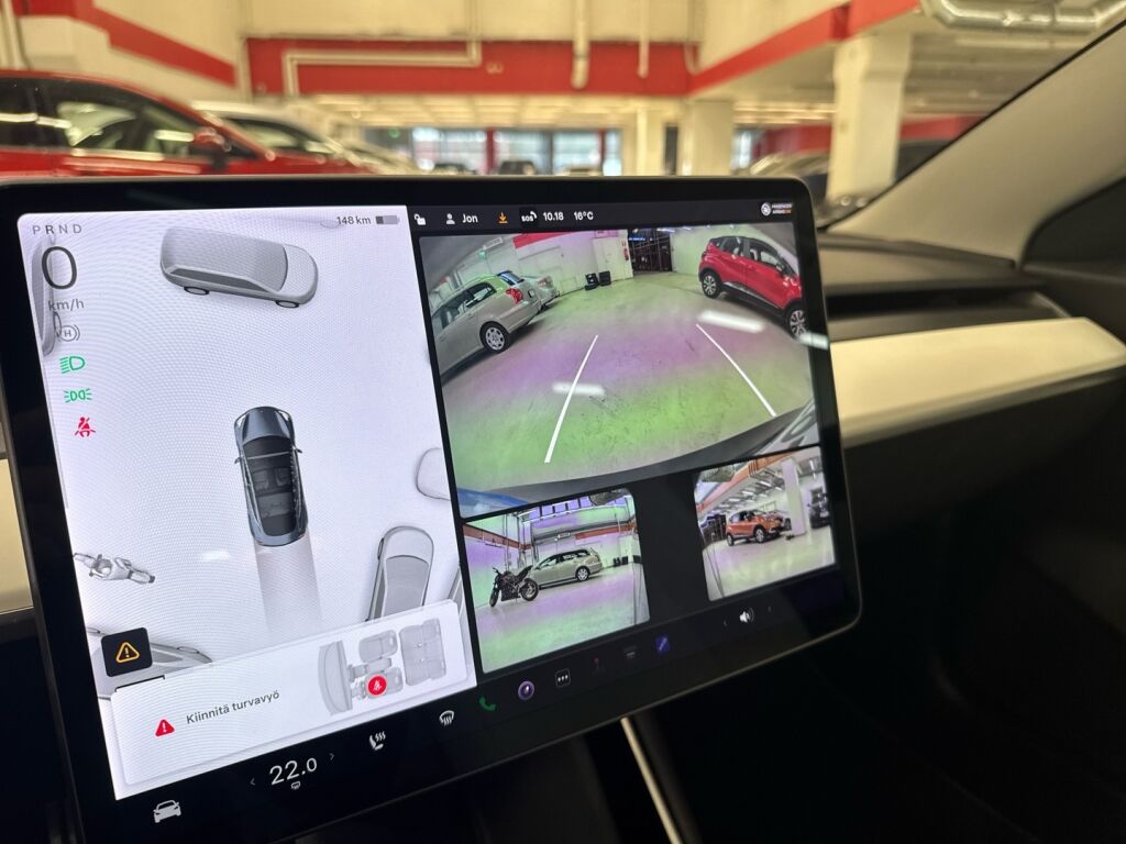 Tesla Model 3 2019 Harmaa