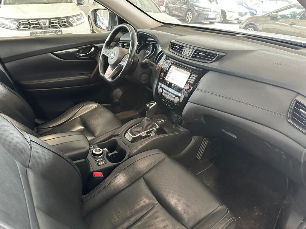 Nissan X-Trail 2018 Musta