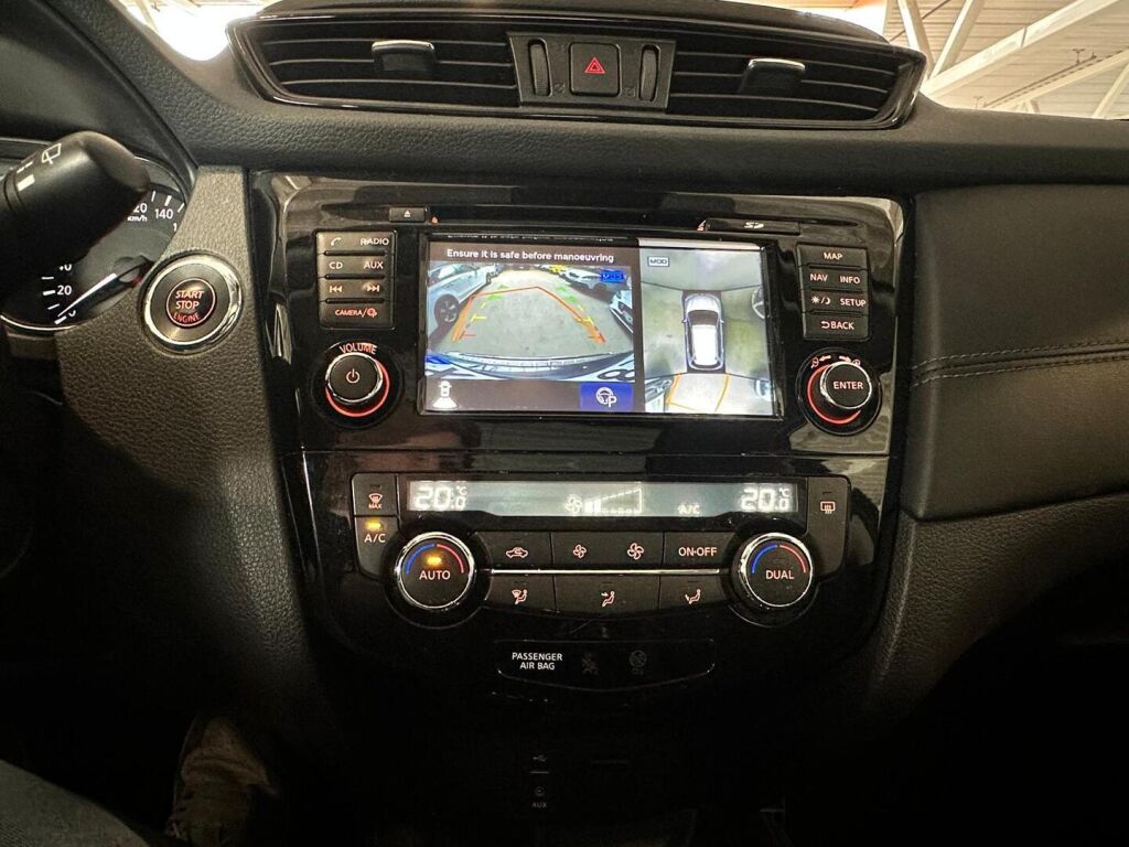 Nissan X-Trail 2018 Musta