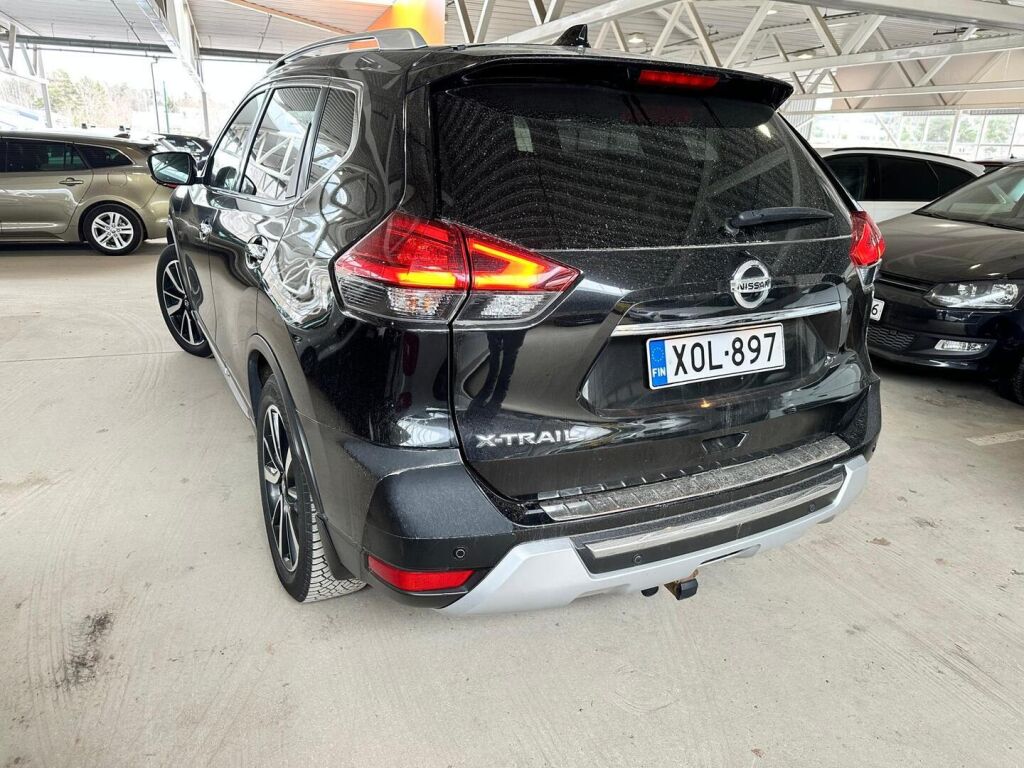 Nissan X-Trail 2018 Musta