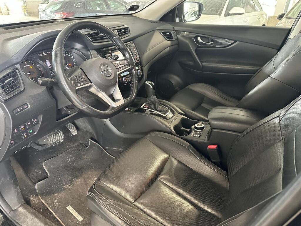 Nissan X-Trail 2018 Musta