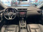 Nissan X-Trail 2018 Musta