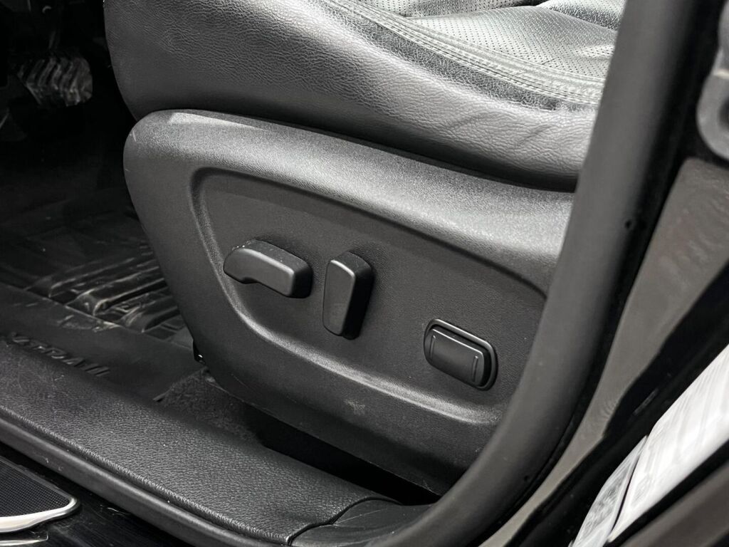 Nissan X-Trail 2018 Musta