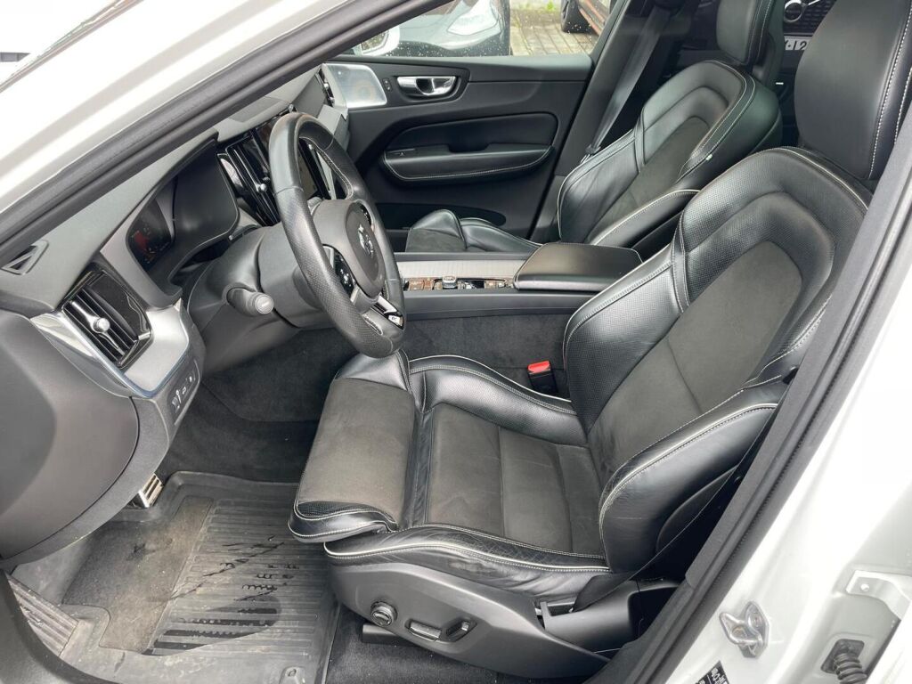 Volvo XC60 2018 Valkoinen