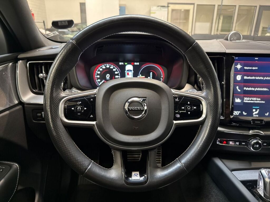 Volvo XC60 2018 Valkoinen
