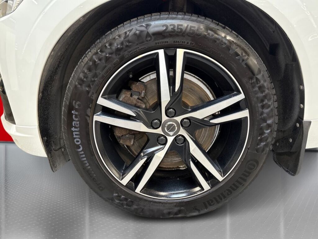 Volvo XC60 2018 Valkoinen