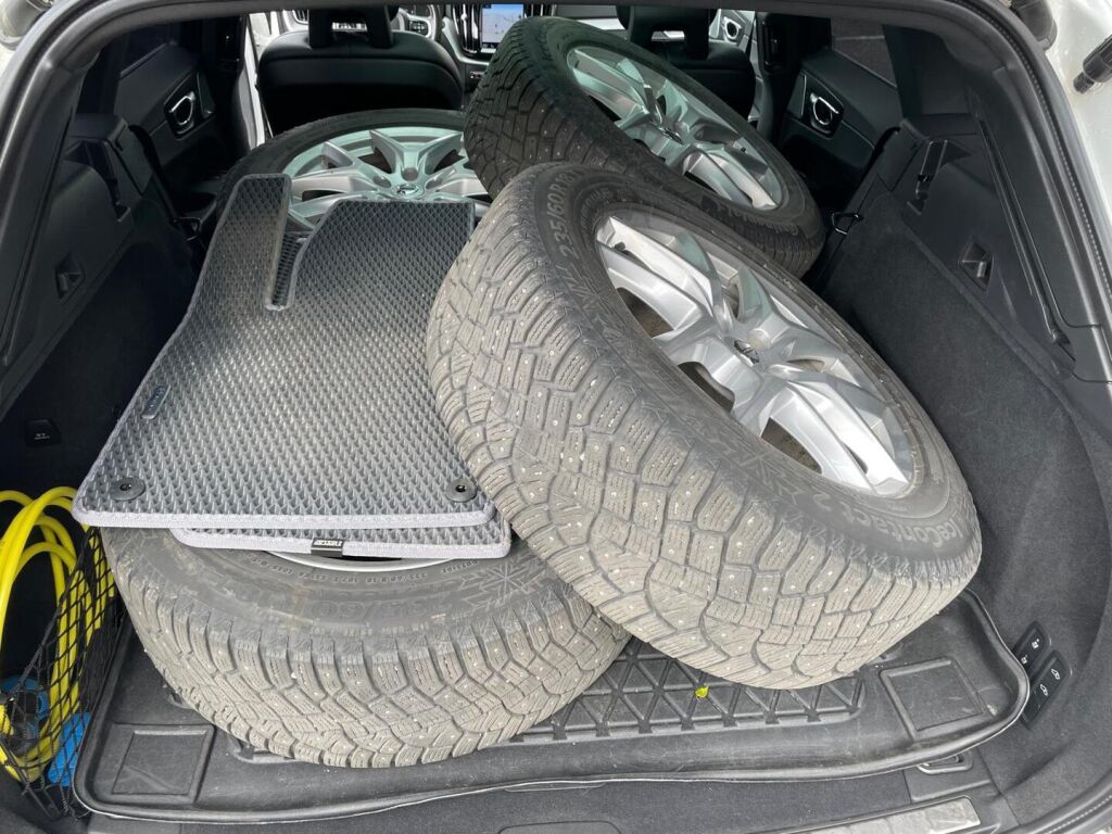 Volvo XC60 2018 Valkoinen