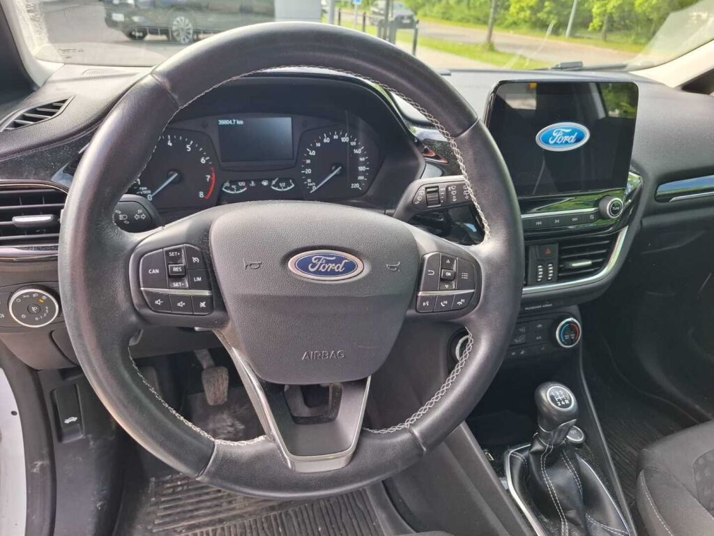 Ford Fiesta 2018 Valkoinen