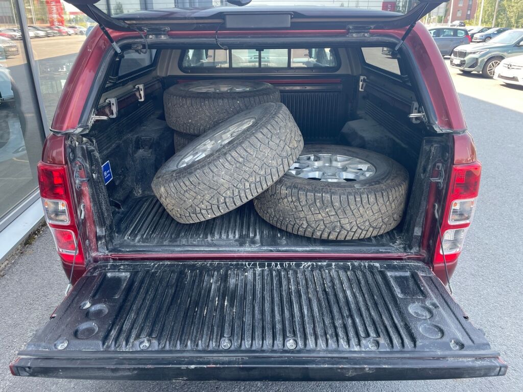 Ford Ranger 2018 Punainen