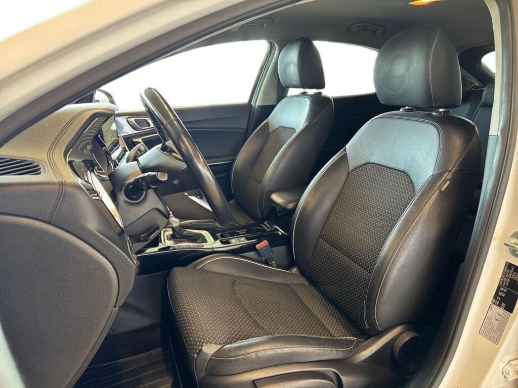 Kia XCeed 2021 Valkoinen