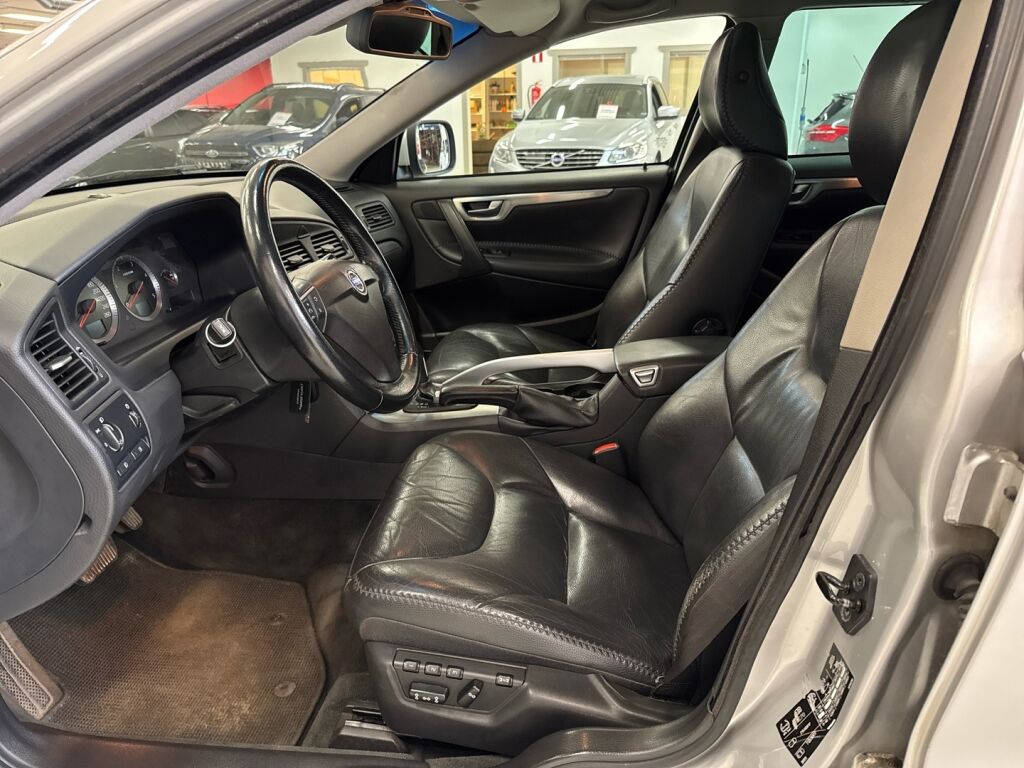Volvo XC70 2007 Harmaa