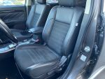 Mitsubishi Outlander PHEV 2018 Ruskea (beige)