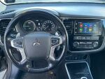 Mitsubishi Outlander PHEV 2018 Ruskea (beige)