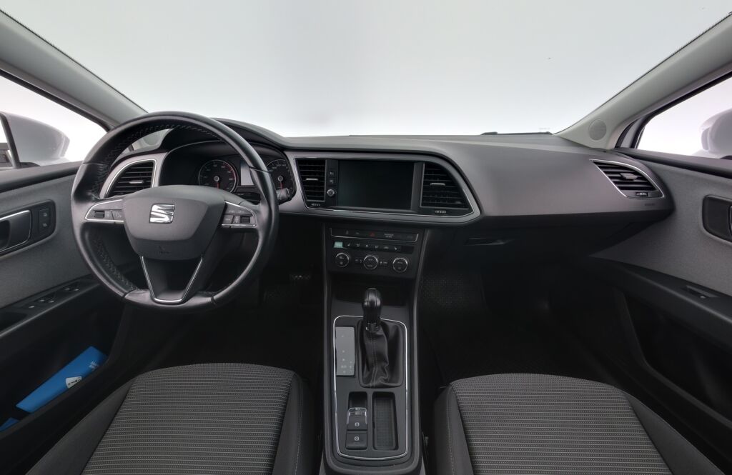 Seat Leon 2018 Valkoinen