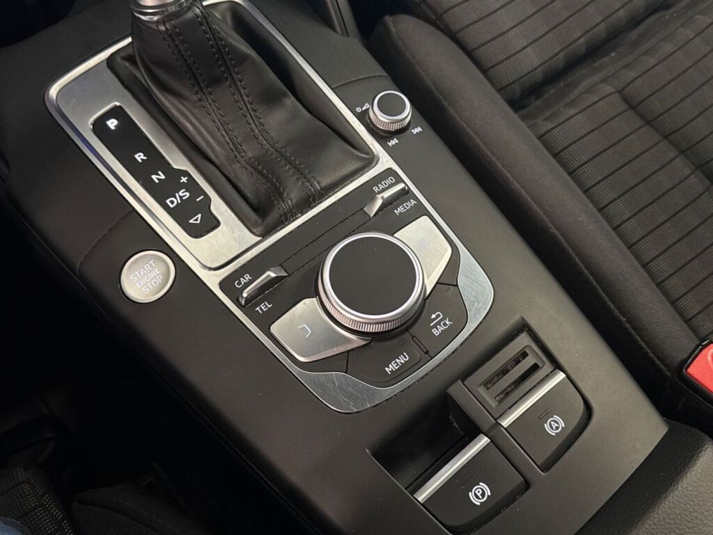 Audi A3 2018 Valkoinen