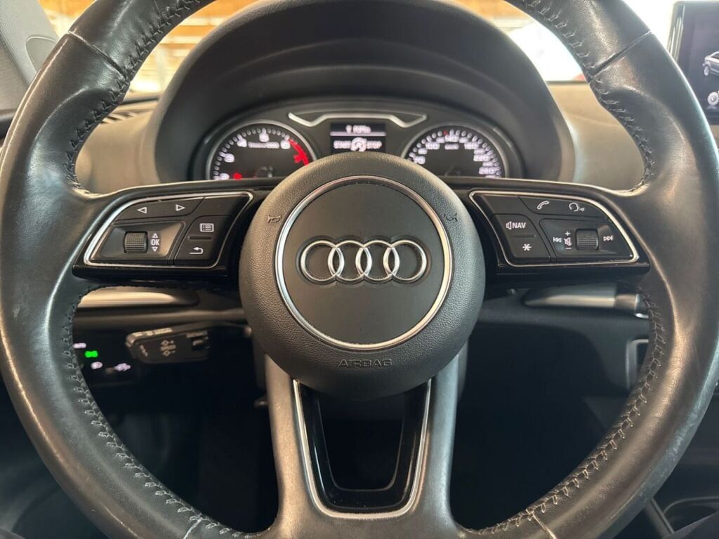 Audi A3 2018 Valkoinen