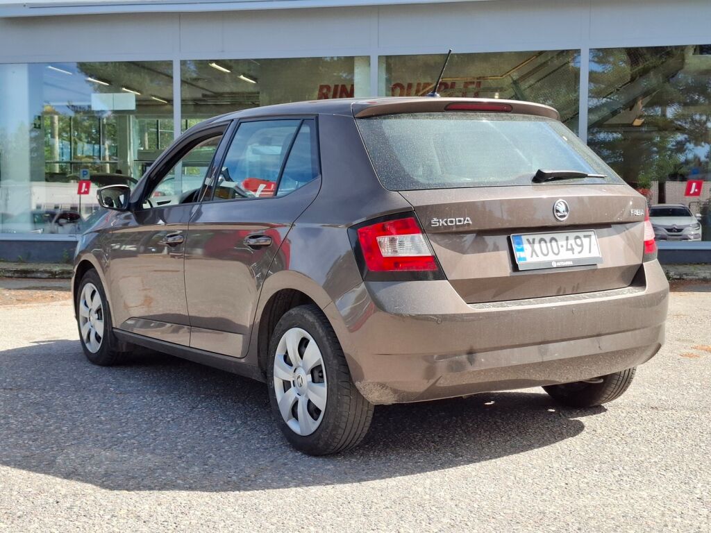 Skoda Fabia 2018 Ruskea (beige)