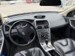 Volvo XC60 2009 Ruskea (beige)