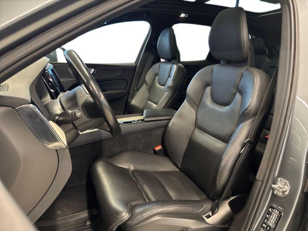 Volvo XC60 2018 Harmaa