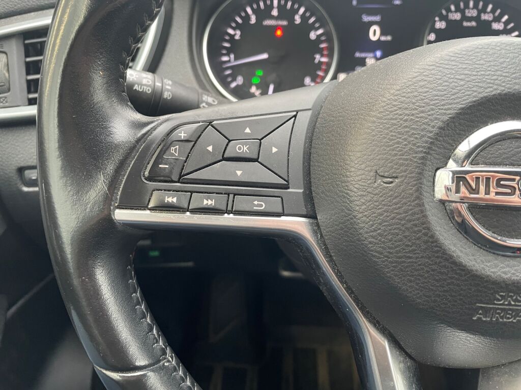 Nissan Qashqai 2018 Sininen