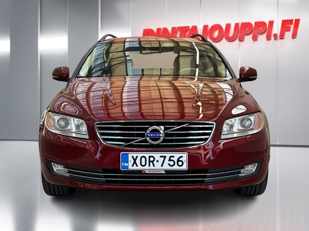 Volvo V70 2014 Punainen