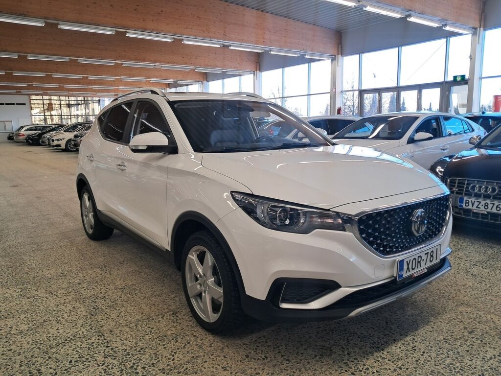 Mg ZS 2021 Valkoinen