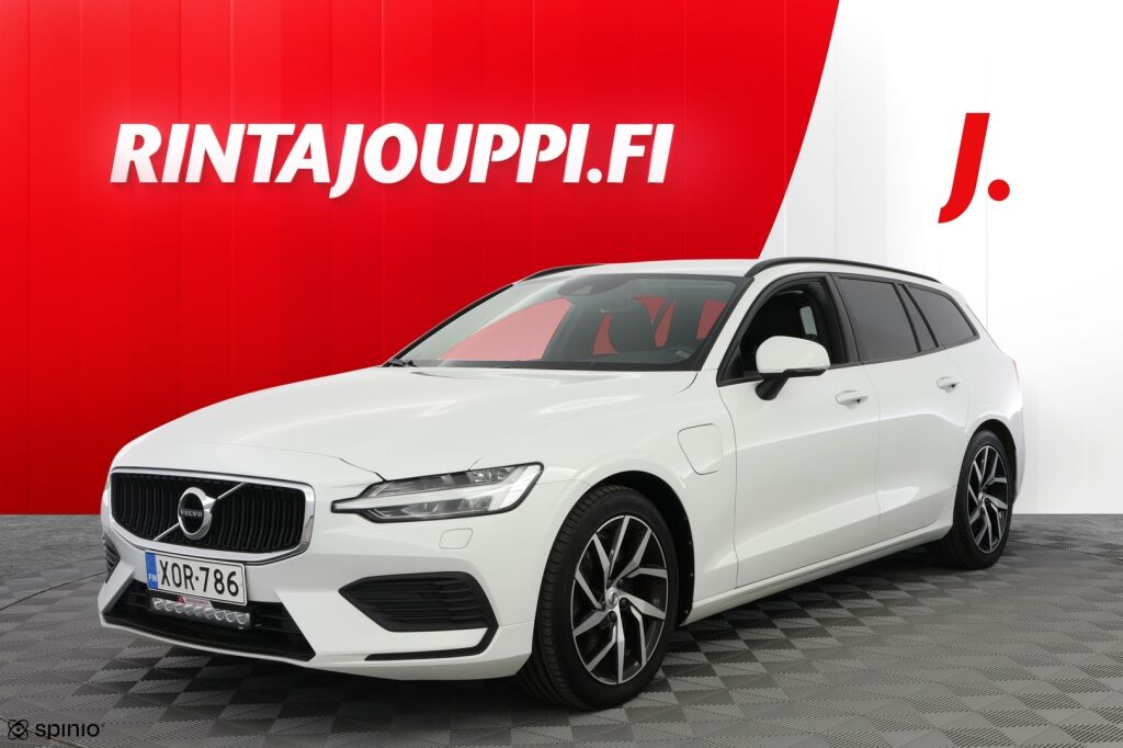 Volvo V60 2020 Valkoinen