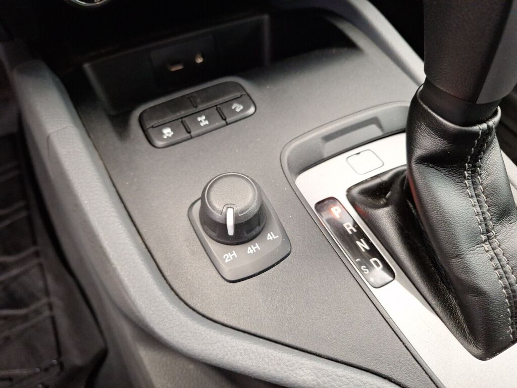 Ford Ranger 2020 Sininen