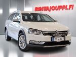 Volkswagen Passat 2013 Valkoinen