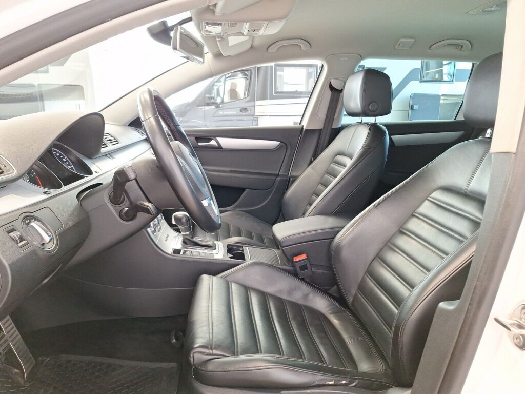 Volkswagen Passat 2013 Valkoinen