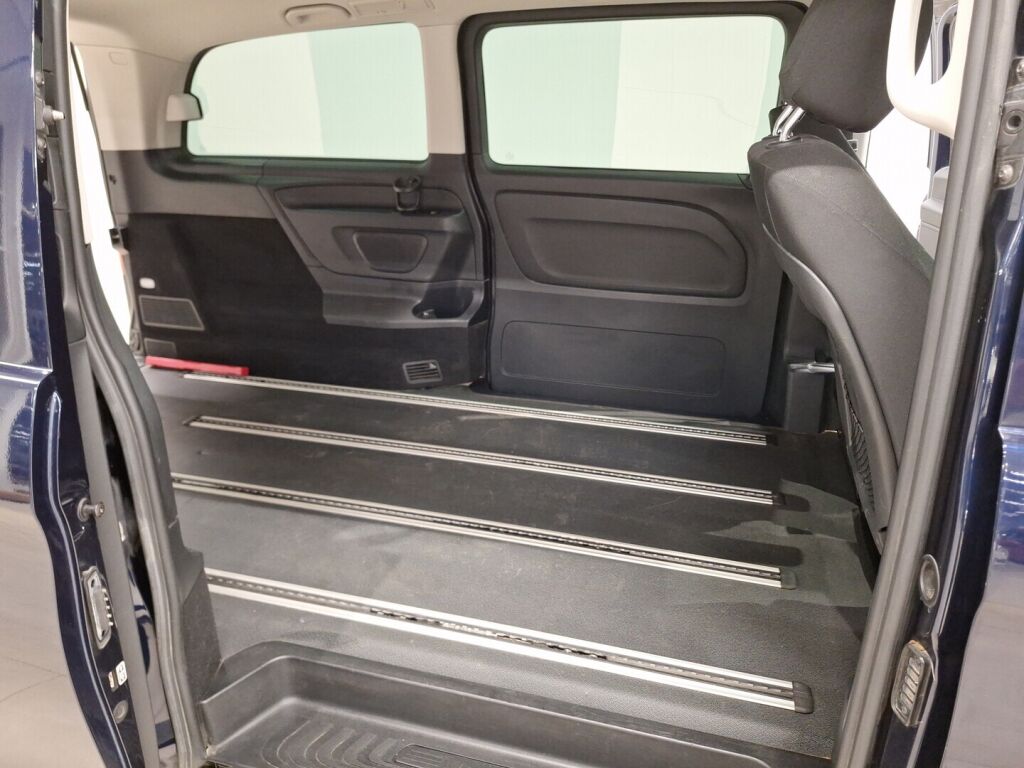 Mercedes-Benz Vito 2017 Sininen