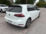 Volkswagen Golf 2018 Valkoinen