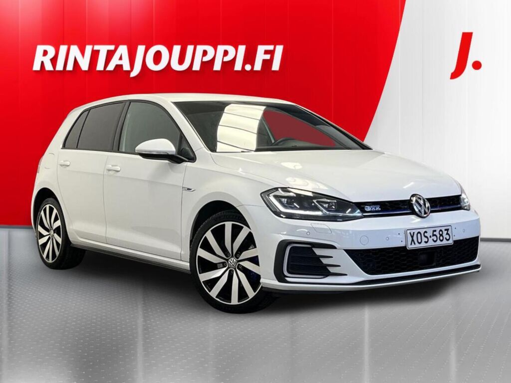 Volkswagen Golf 2018 Valkoinen