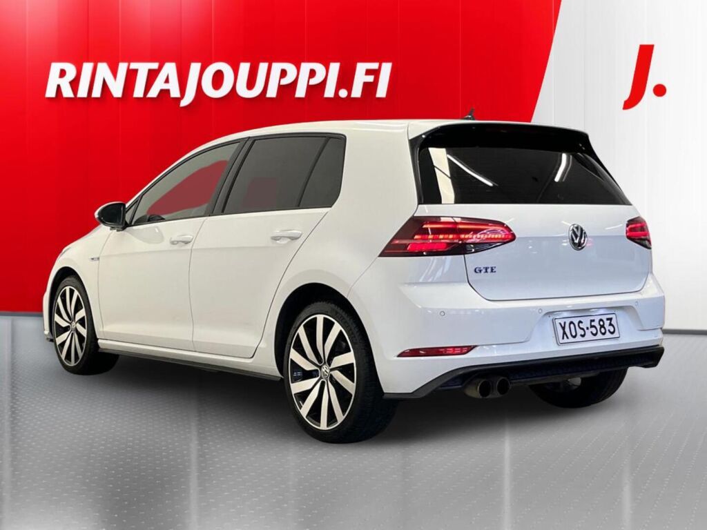 Volkswagen Golf 2018 Valkoinen