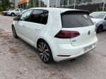 Volkswagen Golf 2018 Valkoinen