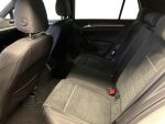 Volkswagen Golf 2018 Valkoinen