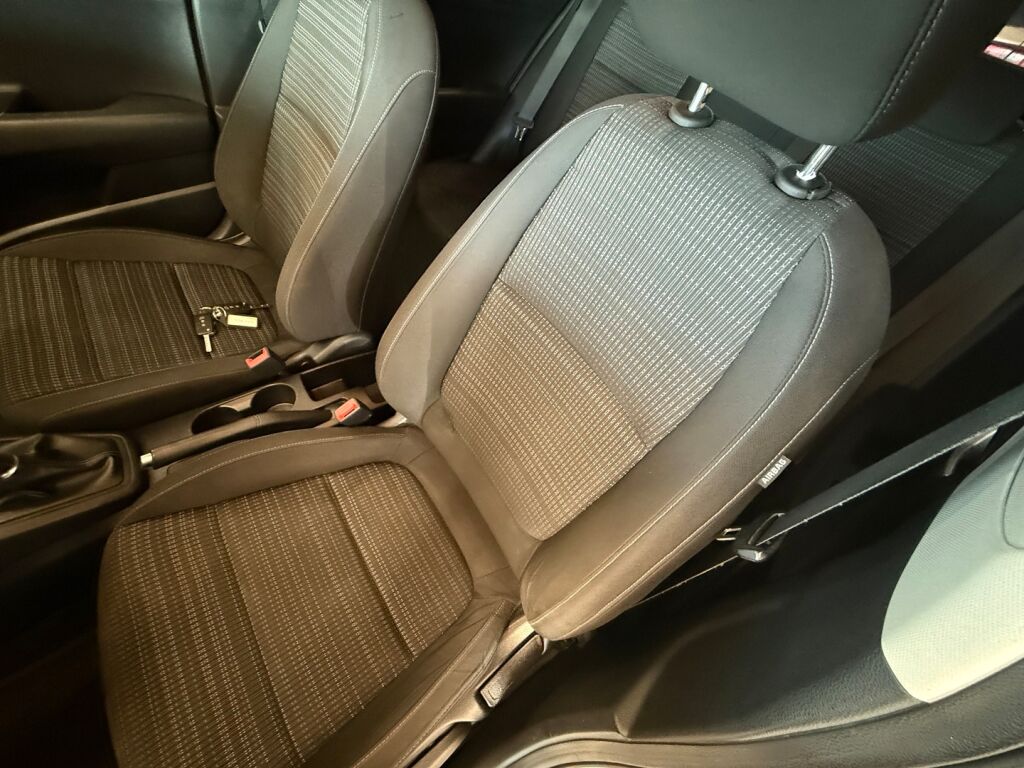 Kia Stonic 2018 Valkoinen