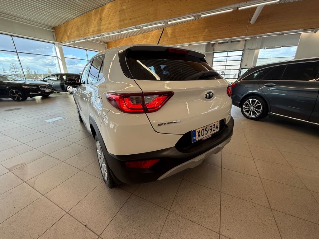 Kia Stonic 2018 Valkoinen