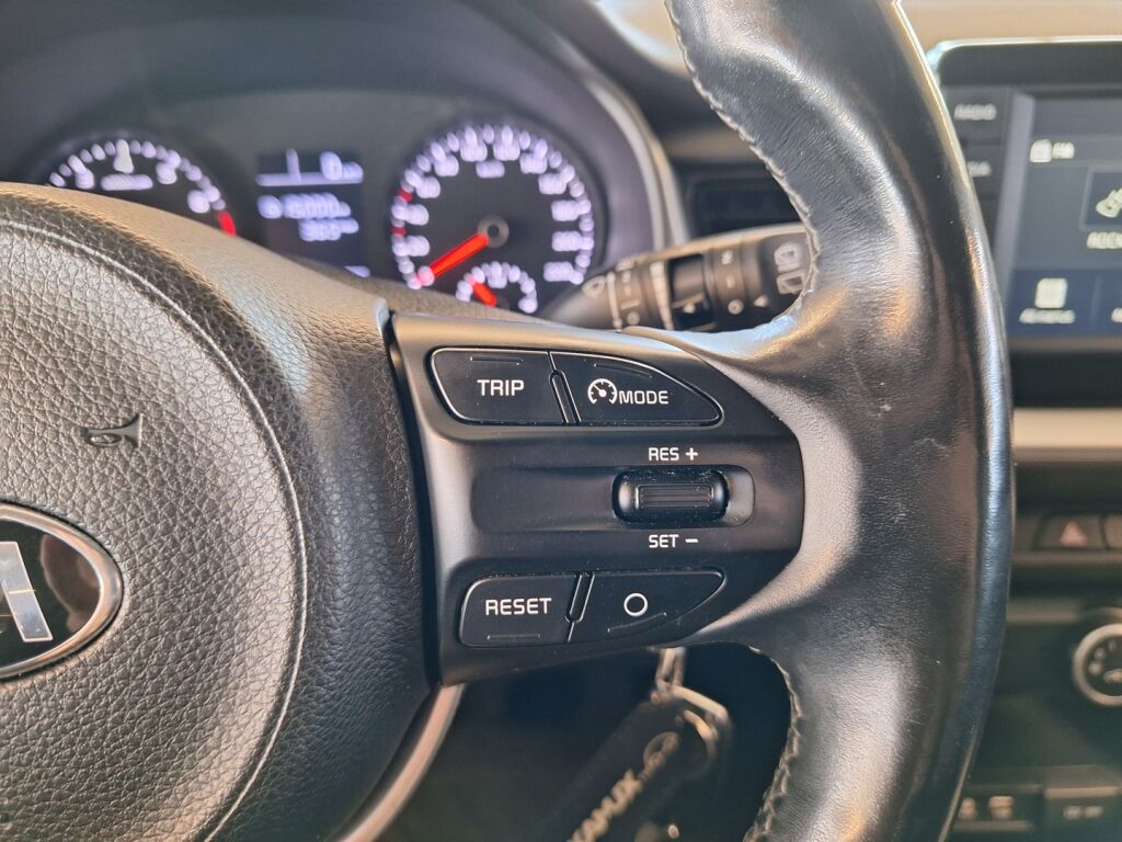 Kia Stonic 2018 Valkoinen