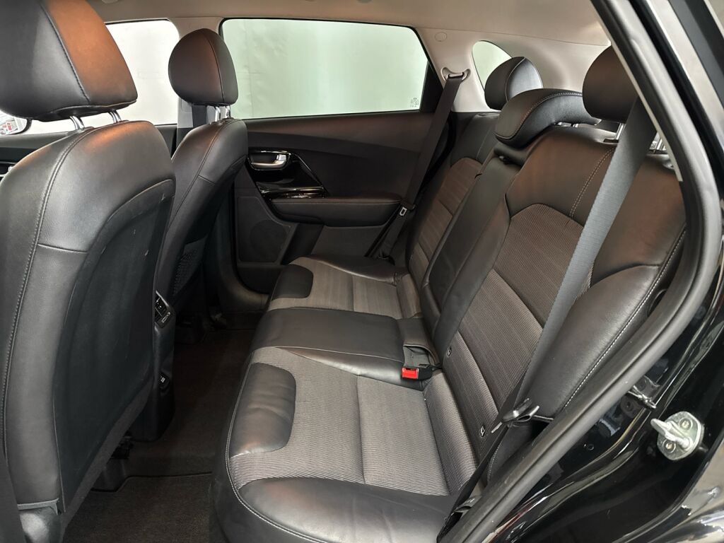 Kia Niro 2018 Musta