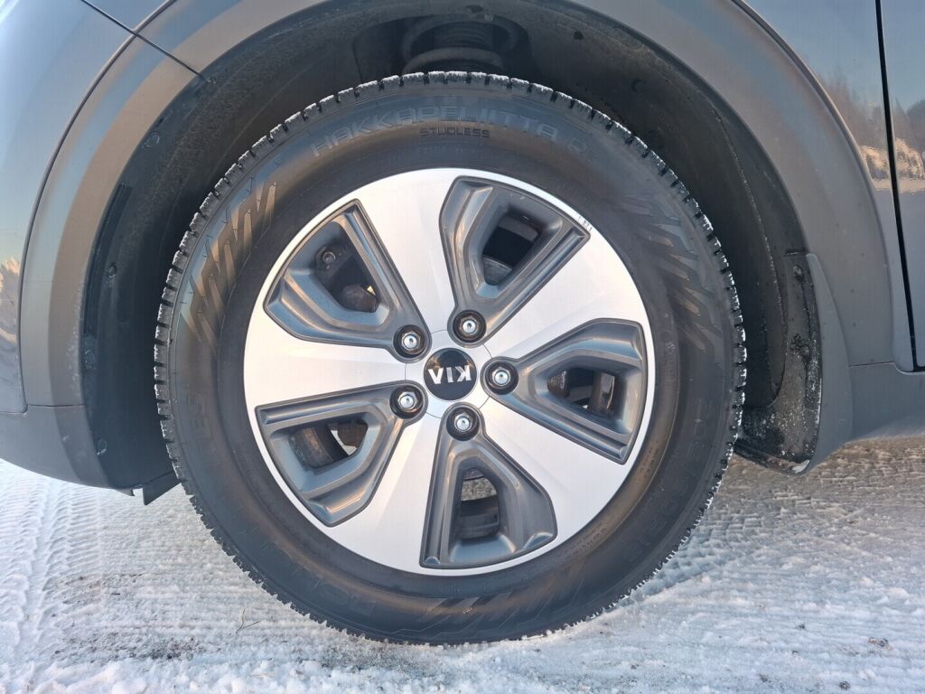 Kia Niro 2018 Harmaa