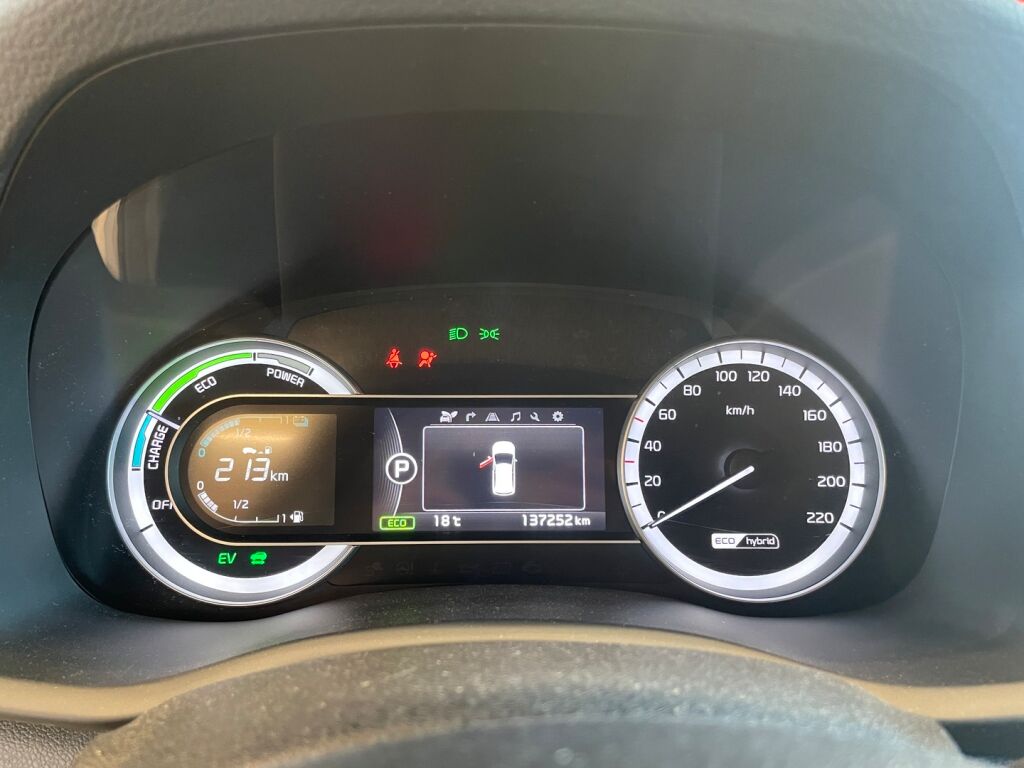 Kia Niro 2018 Harmaa