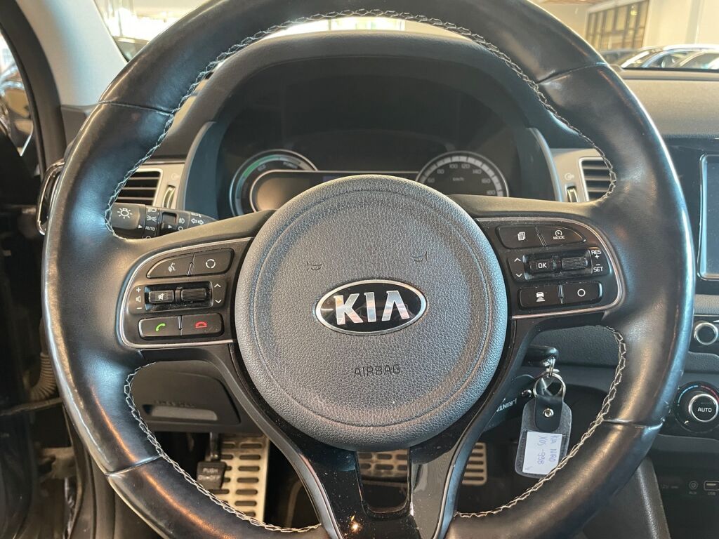 Kia Niro 2018 Harmaa