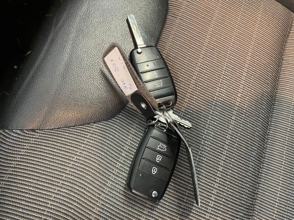 Kia Niro 2018 Harmaa