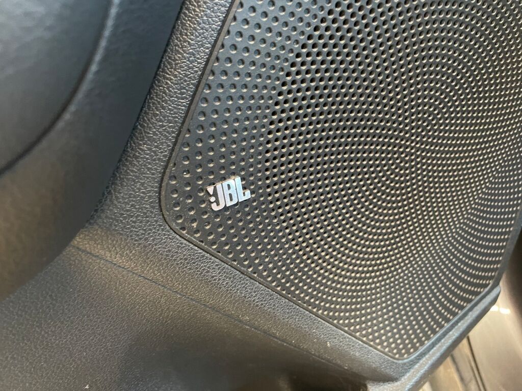 Kia Niro 2018 Harmaa