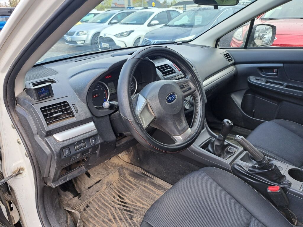 Subaru XV 2014 Valkoinen